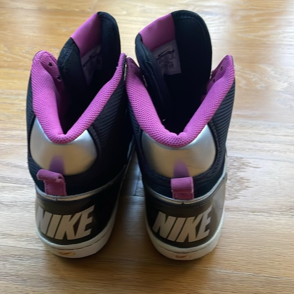 Size 11 - Nike Terminator Hi Black, Club Pink, Metallic Silver, White like new - Picture 3 of 12